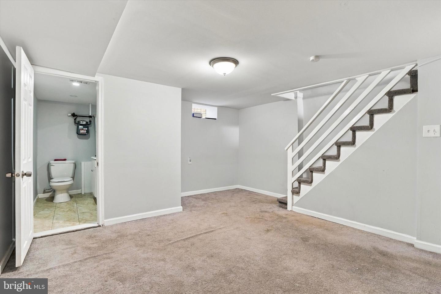 8636 Forrest Ave Property Photo 22