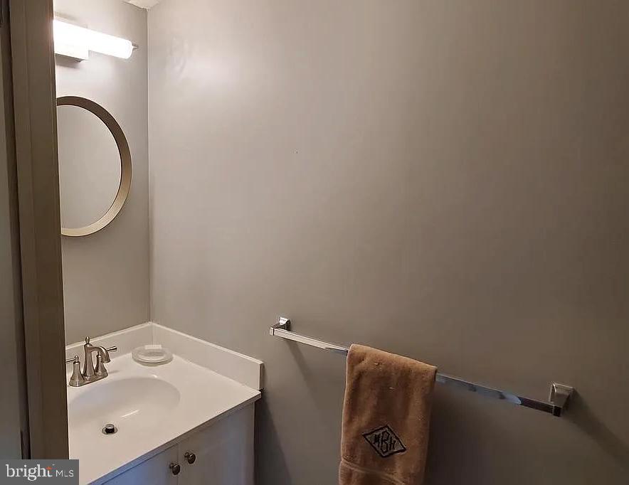 1 Academy Cir #311 Property Photo 14