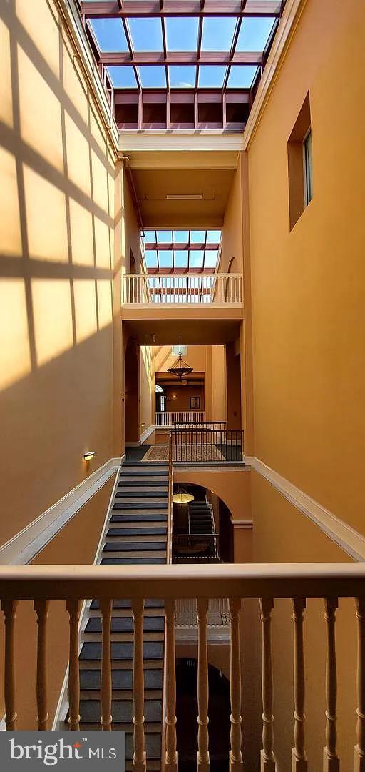 1 Academy Cir #311 Property Photo 28
