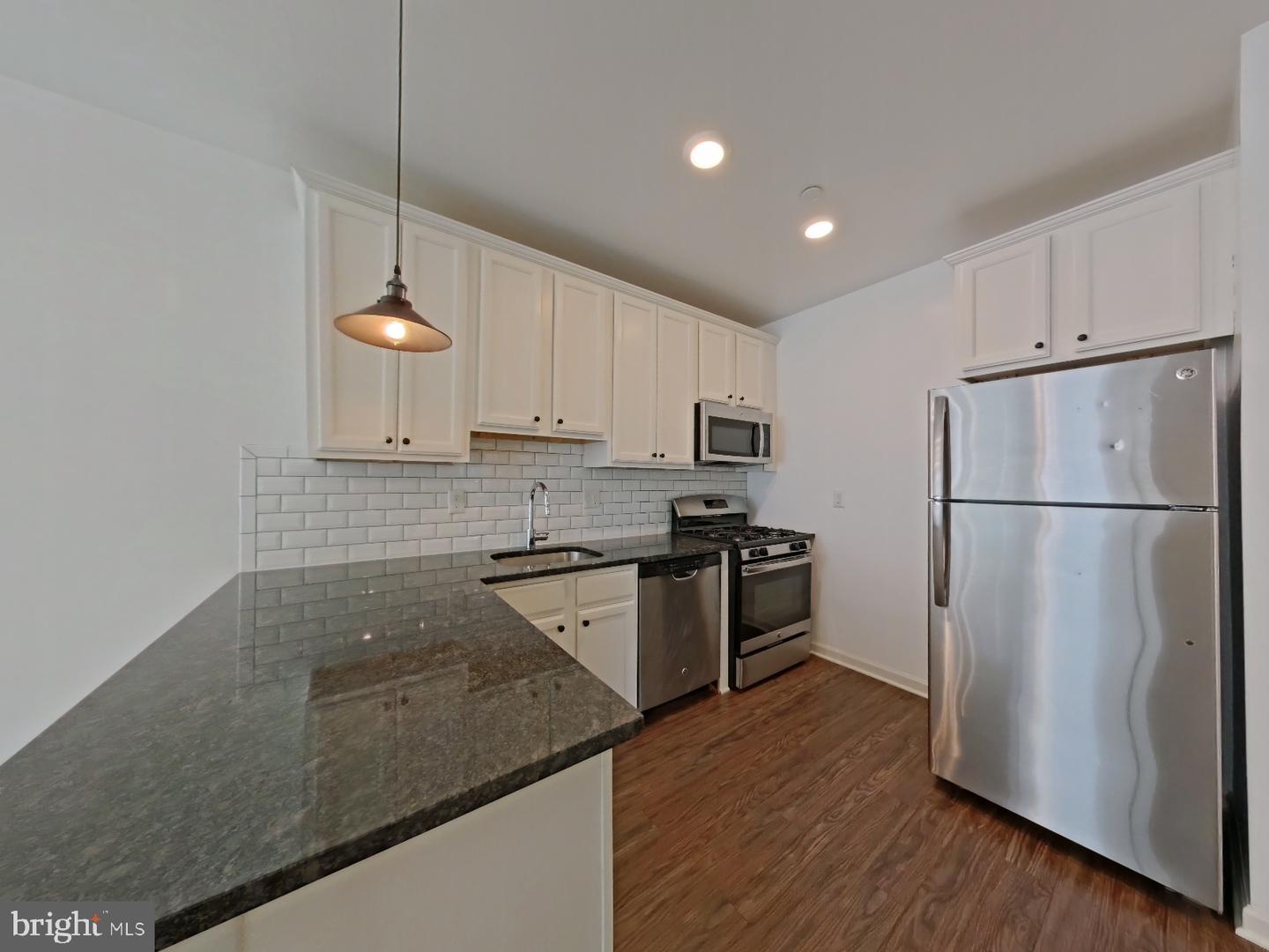 6619 Ridge Ave #402 Property Photo 5