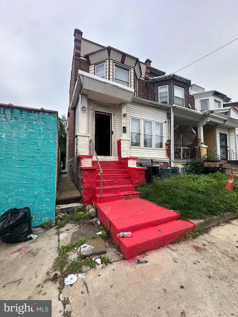 1911 S 57th St Property Photo 1