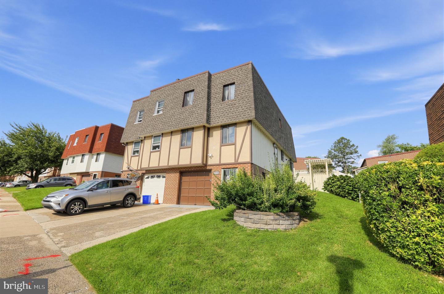 15126 KOVATS DR Property Photo 1