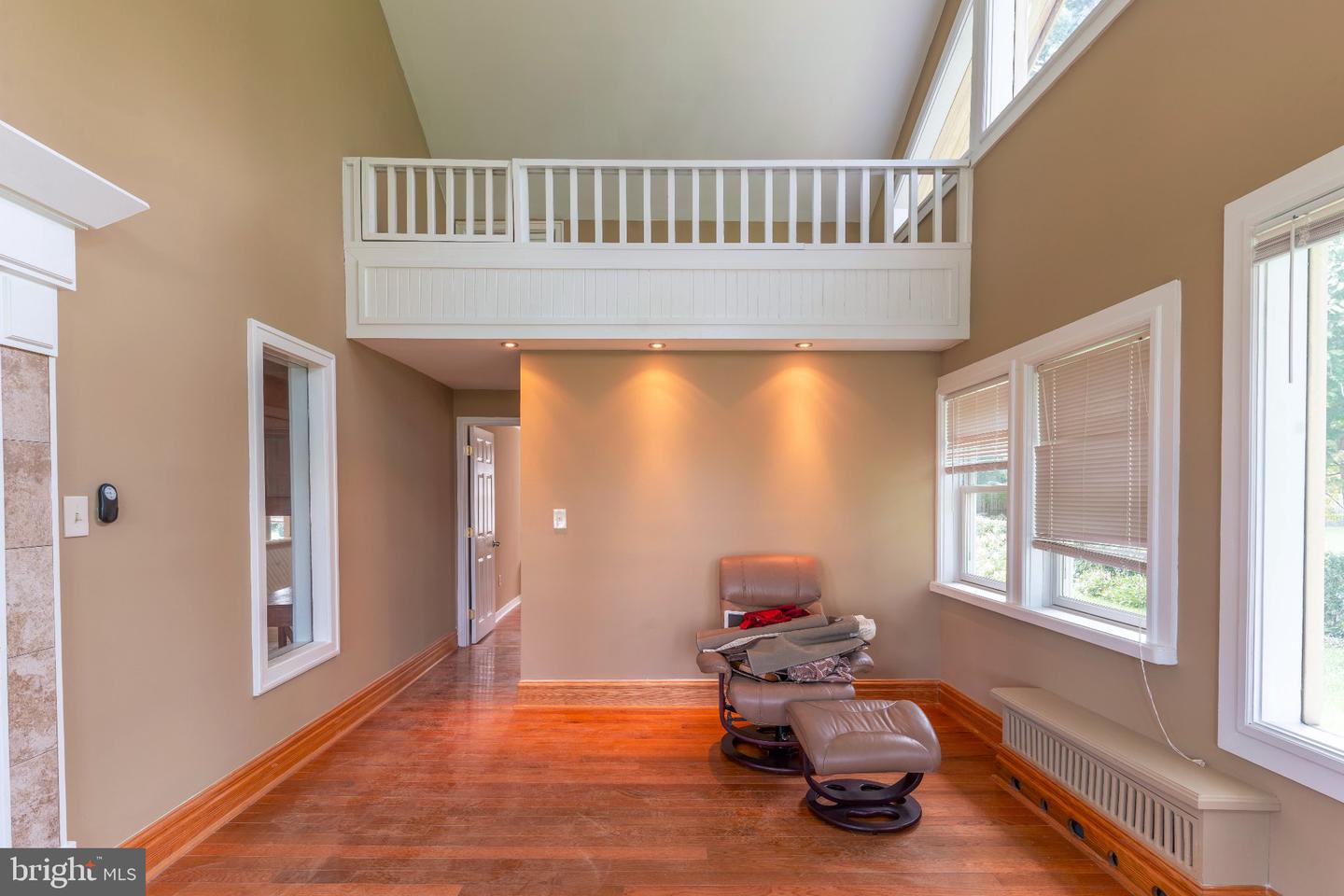 694 Welsh Rd Property Photo 19