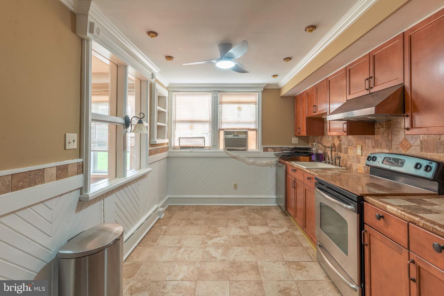 694 Welsh Rd Property Photo 25