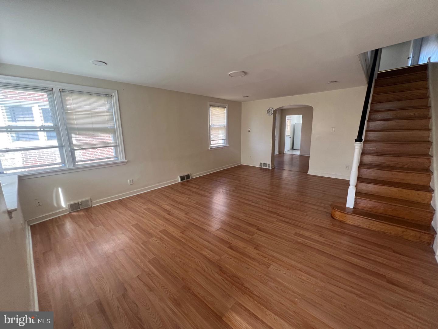 1109 Kerper St Property Photo 2