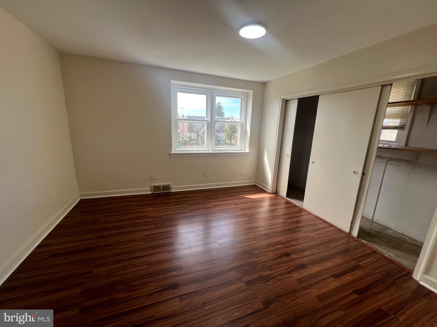 1109 Kerper St Property Photo 12