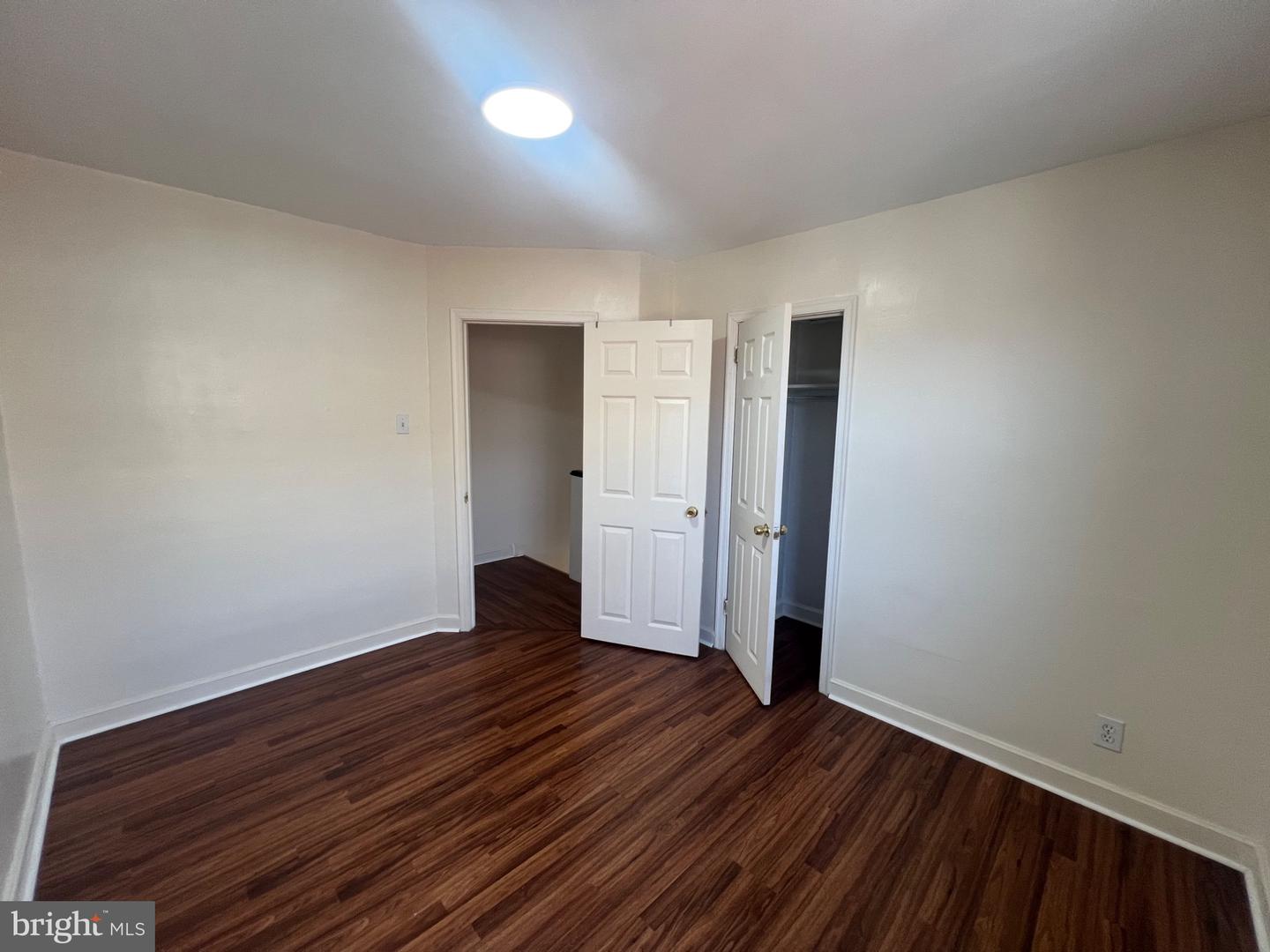 1109 Kerper St Property Photo 15