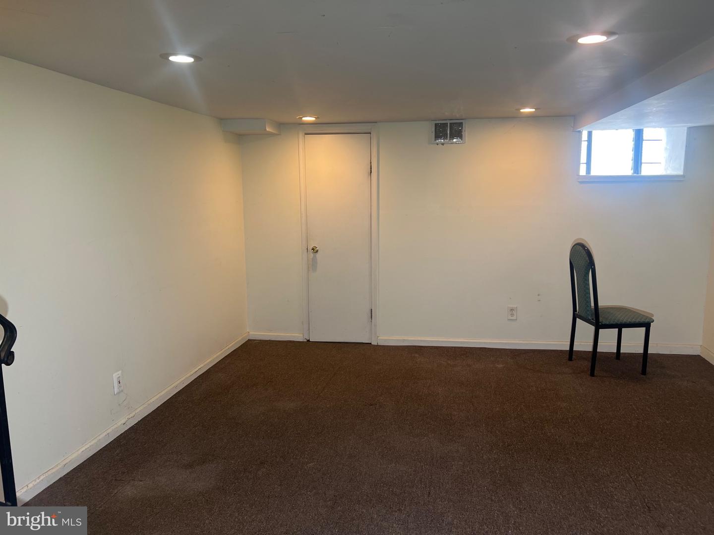 1109 Kerper St Property Photo 26