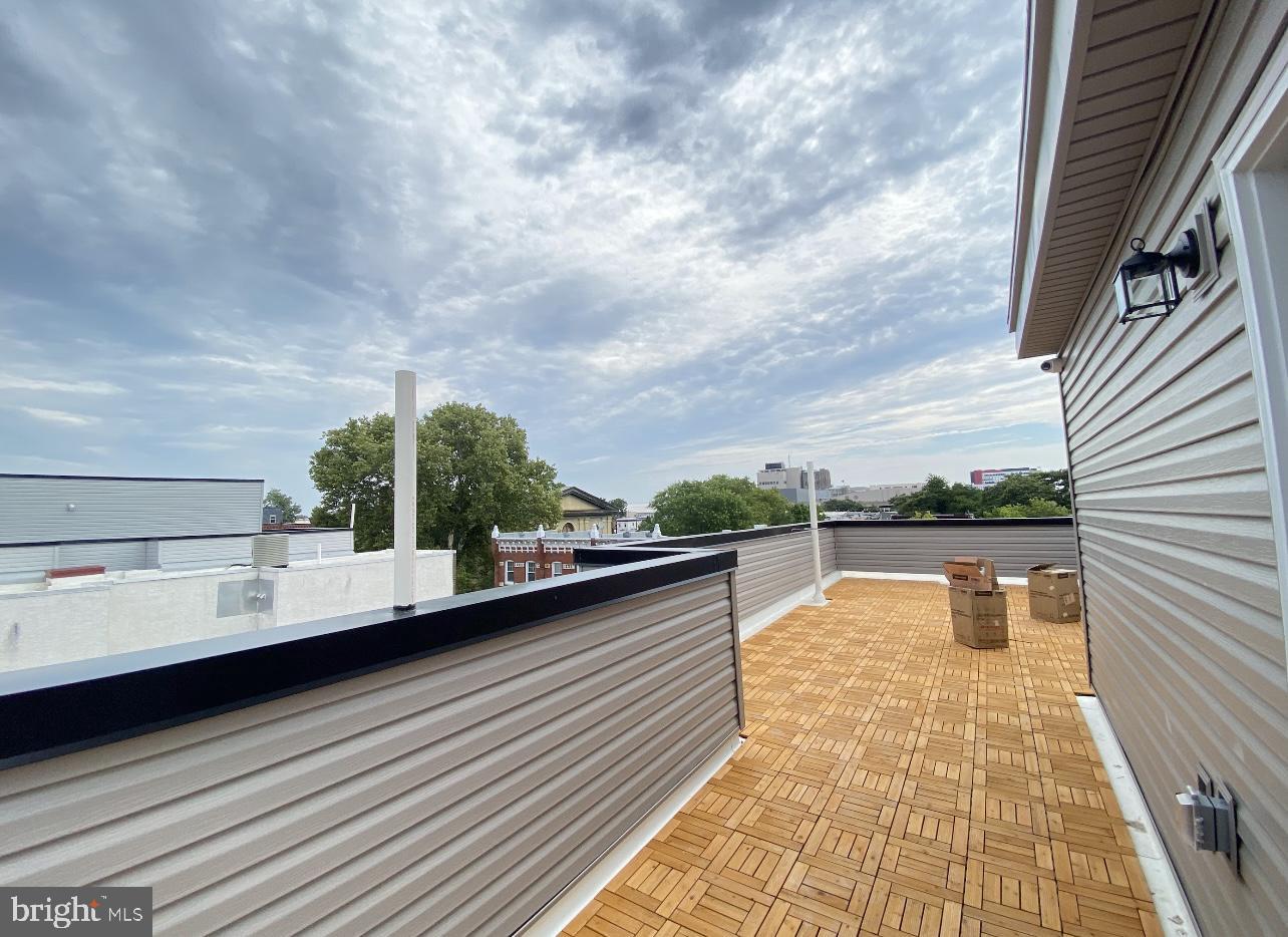 1718 N Bouvier St #b Property Photo 24