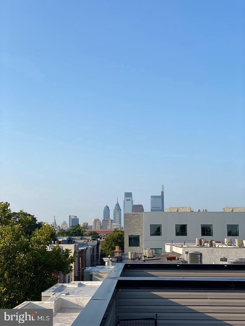 1714 N Bouvier St #b Property Photo 4