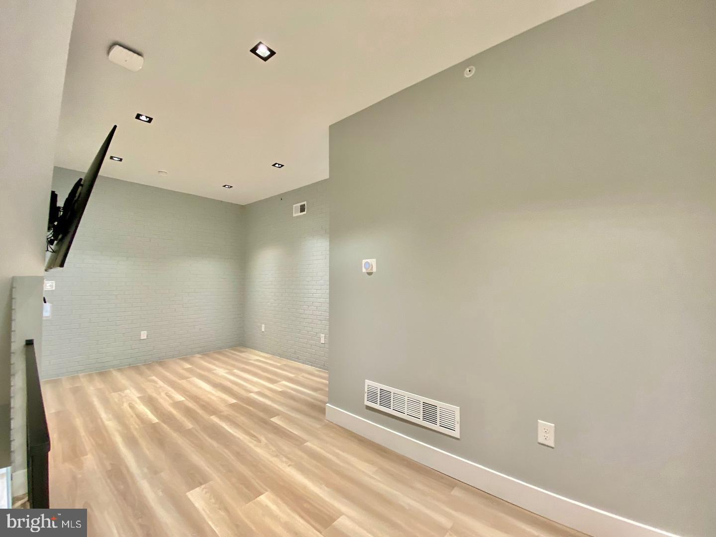 1714 N Bouvier St #b Property Photo 25