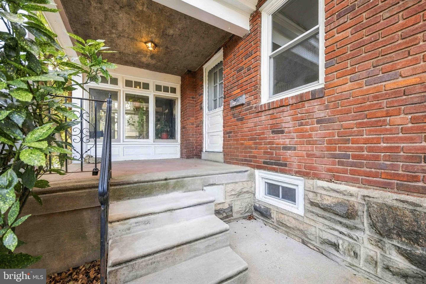 3429 Tilden St Property Photo 3