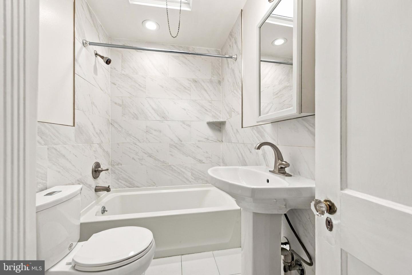 3429 Tilden St Property Photo 4