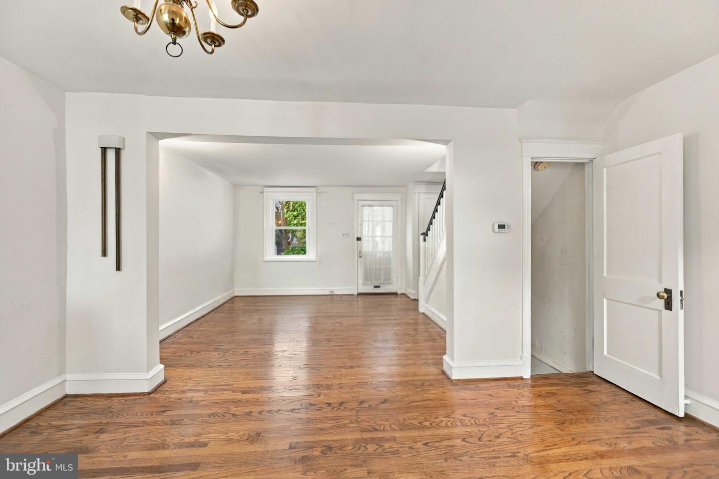 3429 Tilden St Property Photo 17