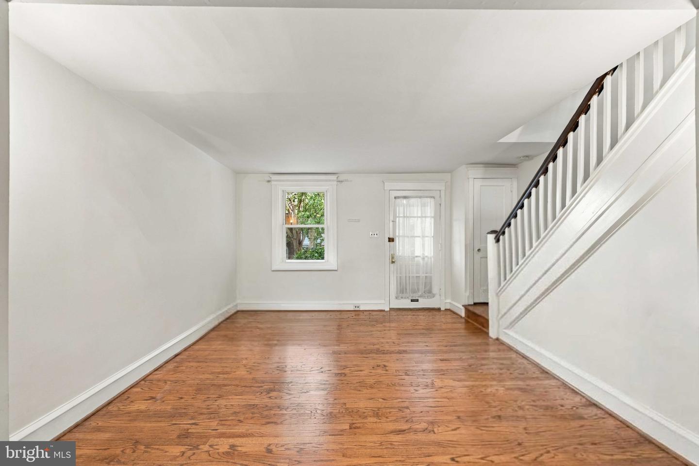 3429 Tilden St Property Photo 19