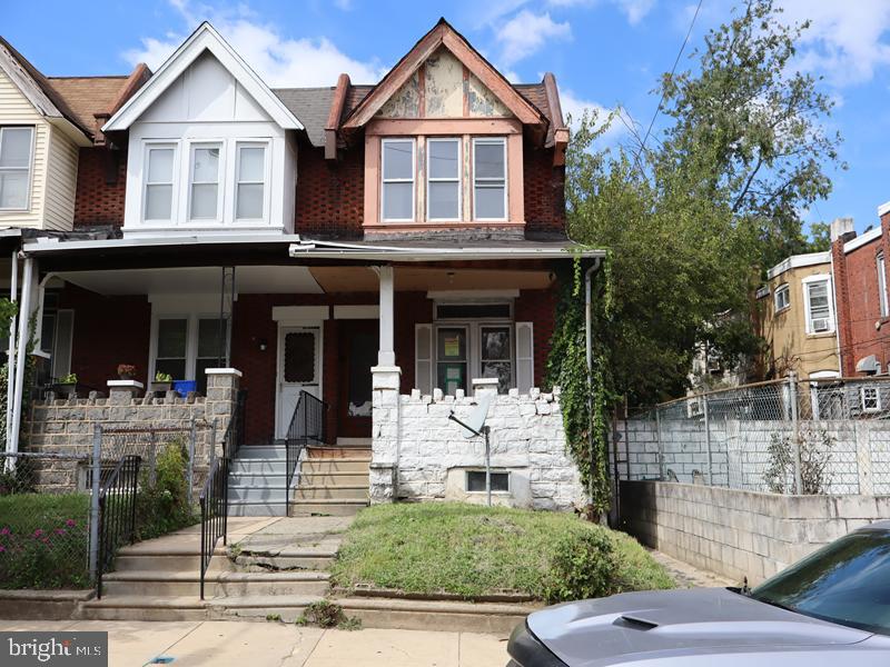 5711 BROOMALL ST Property Photo 1