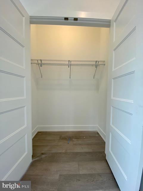 2434 N Mascher St Property Photo 6