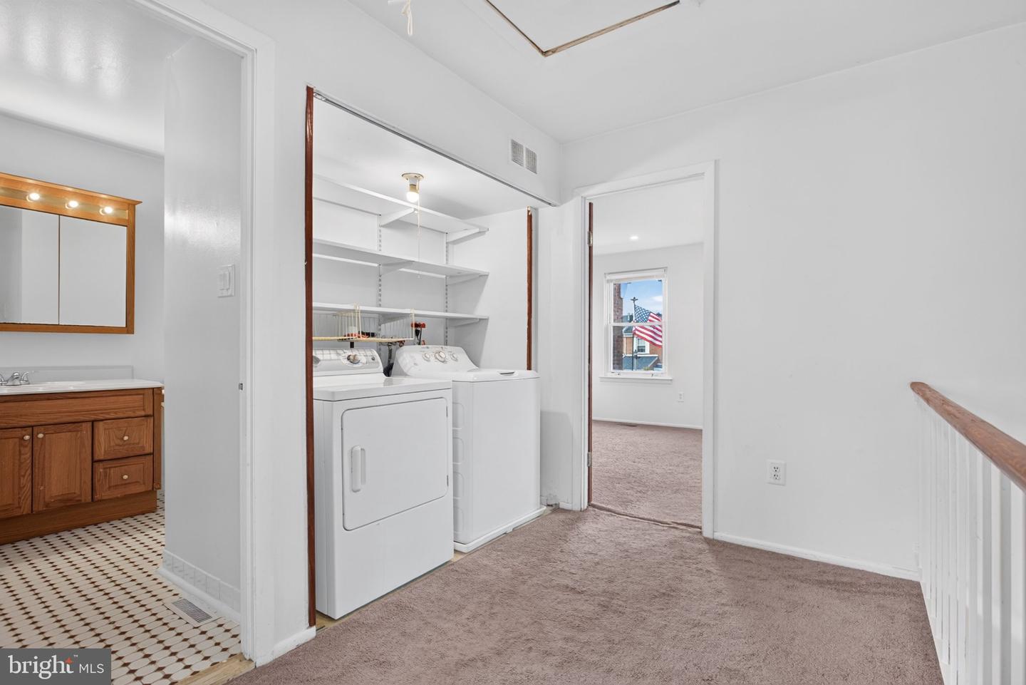 8408 Lyons Pl Property Photo 18