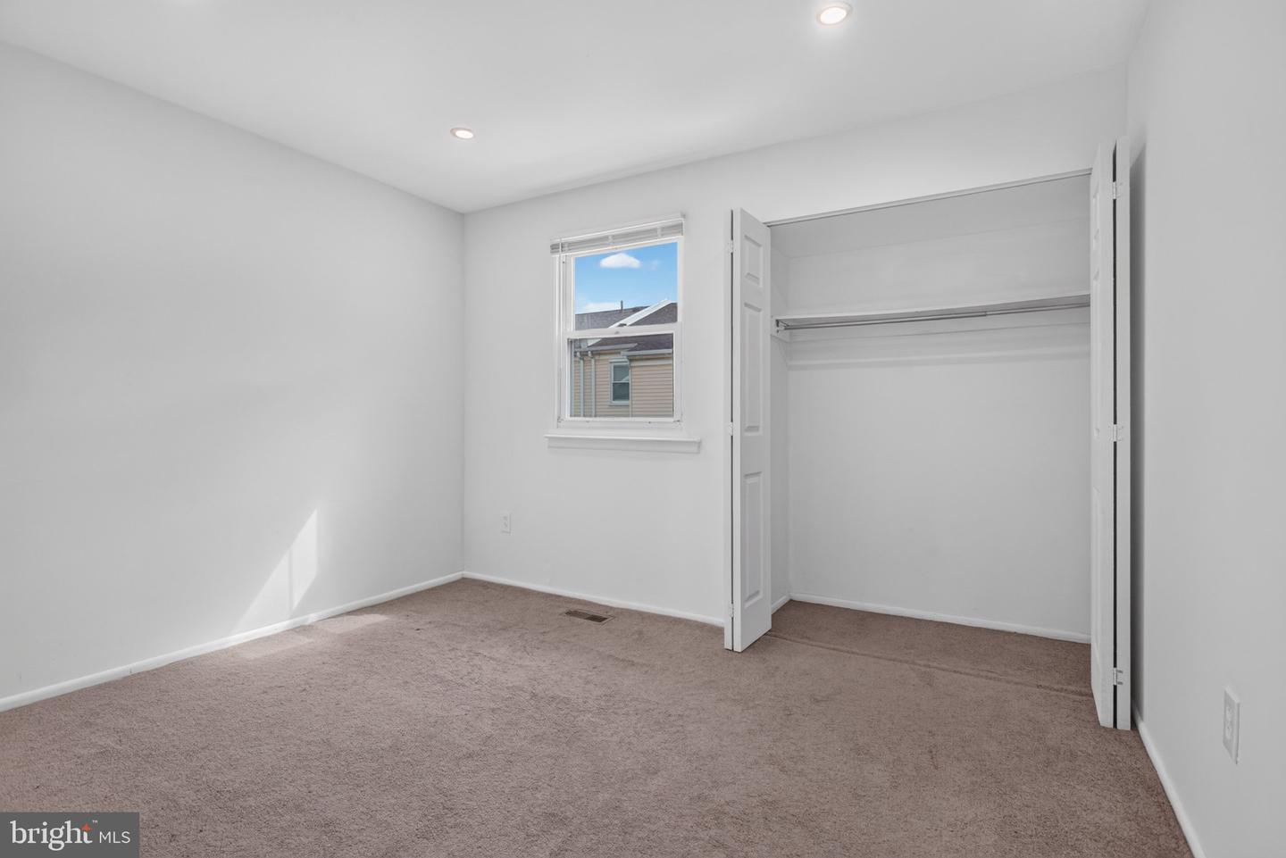8408 Lyons Pl Property Photo 29
