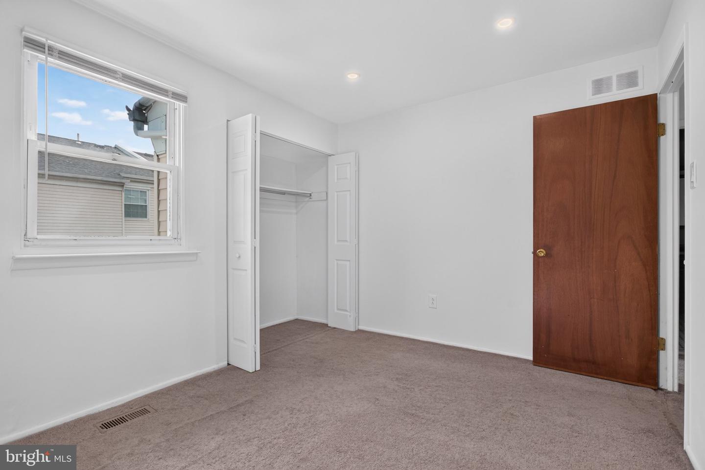 8408 Lyons Pl Property Photo 30