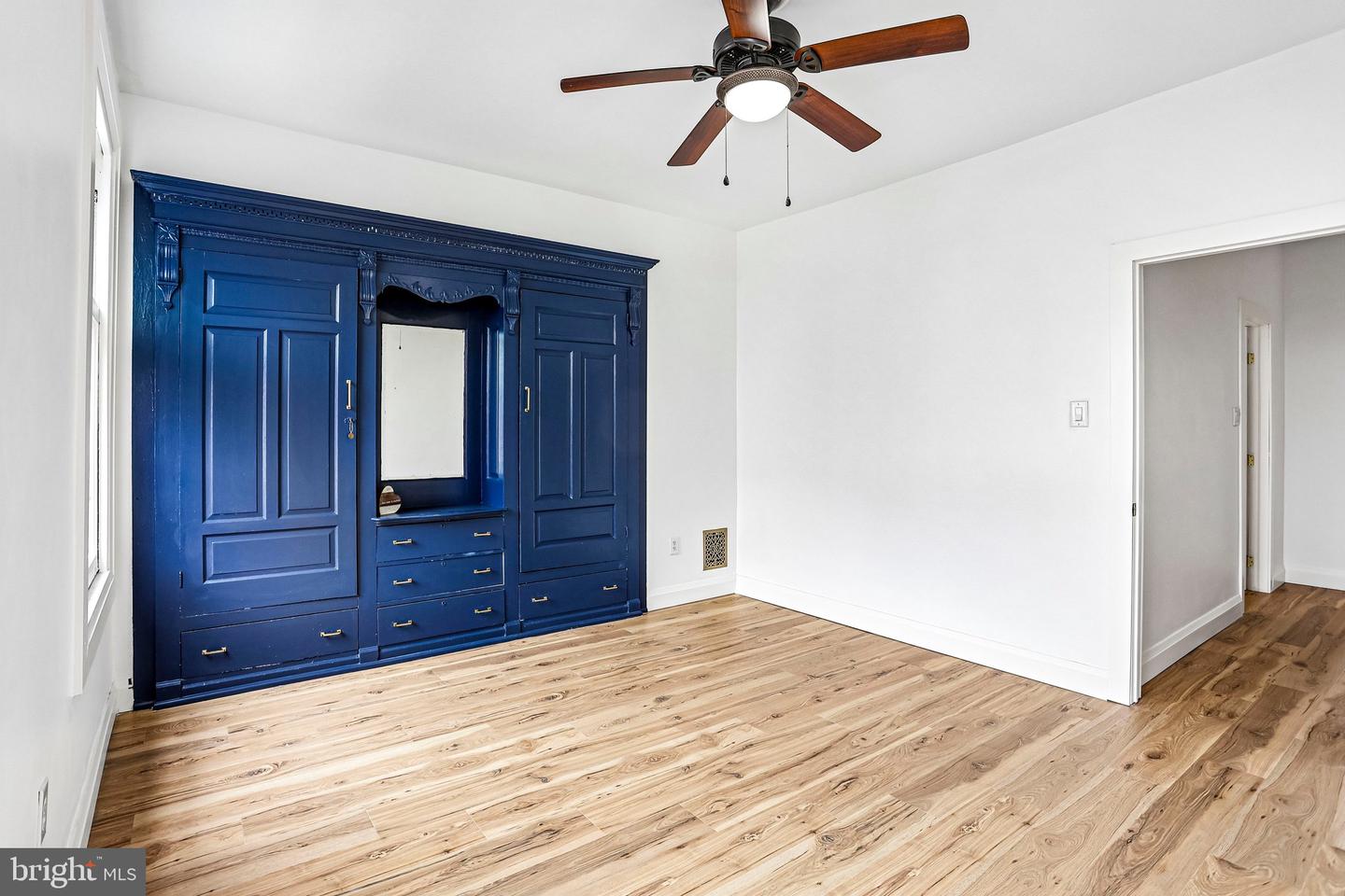 2304 Nicholas St Property Photo 20