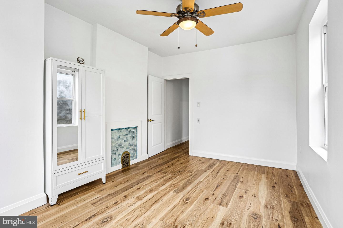 2304 Nicholas St Property Photo 28