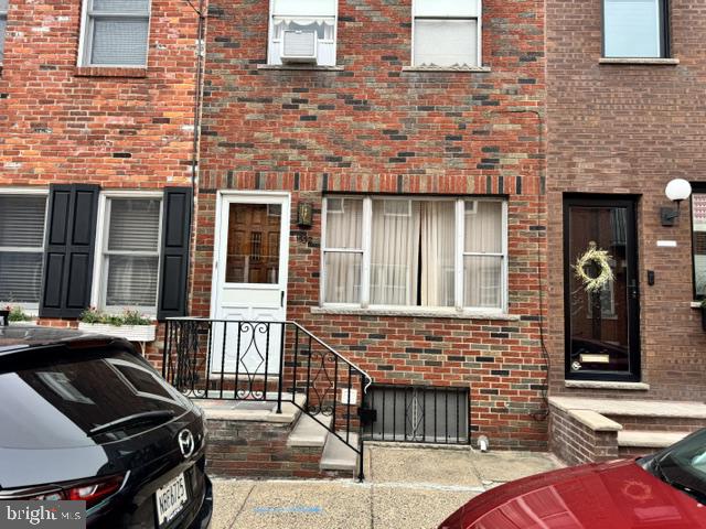 1532 S CLARION ST Property Photo 1