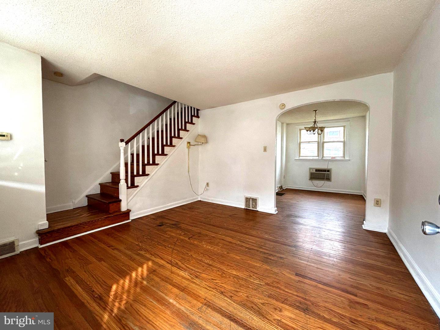2815 S Mildred St Property Photo 2