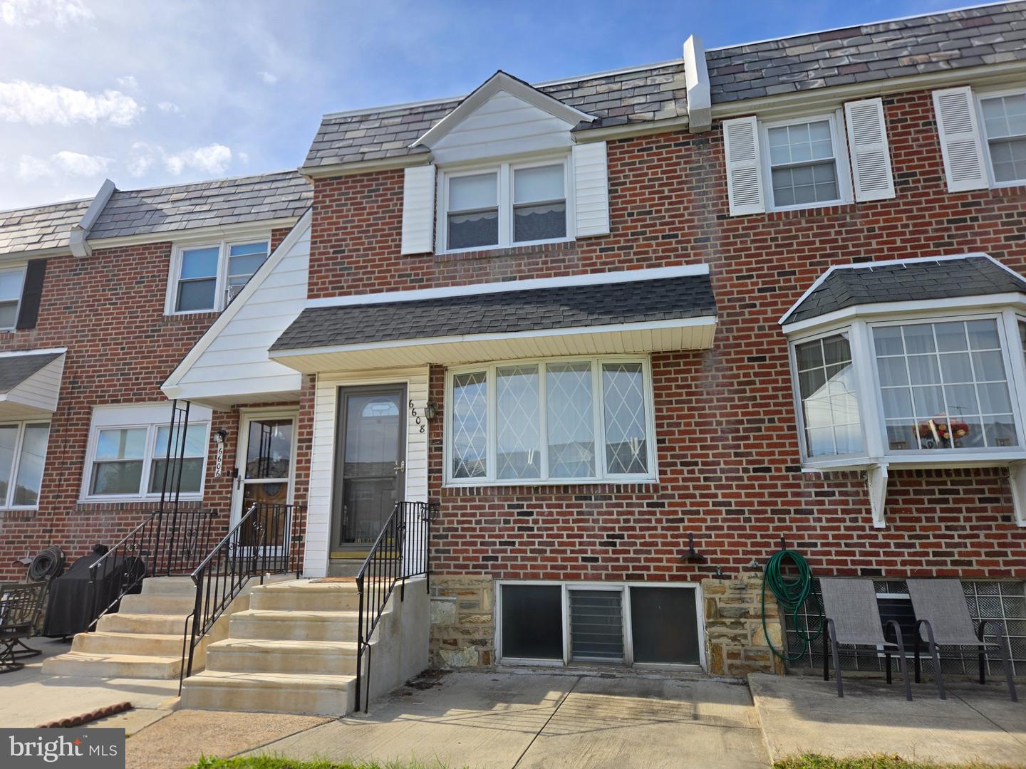 6608 CLARIDGE ST Property Photo 1