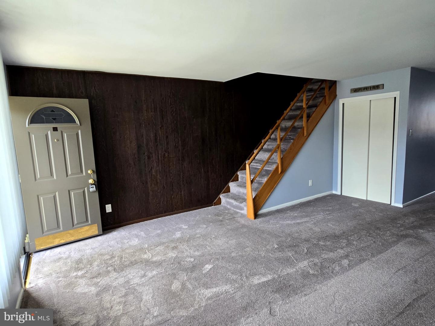 6608 Claridge St Property Photo 10