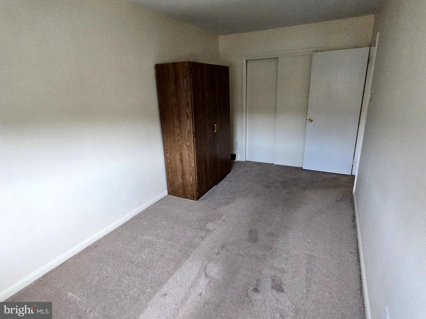 6608 Claridge St Property Photo 31