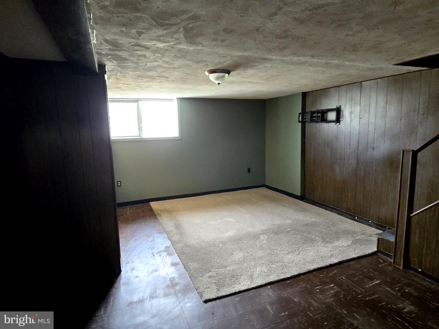6608 Claridge St Property Photo 36