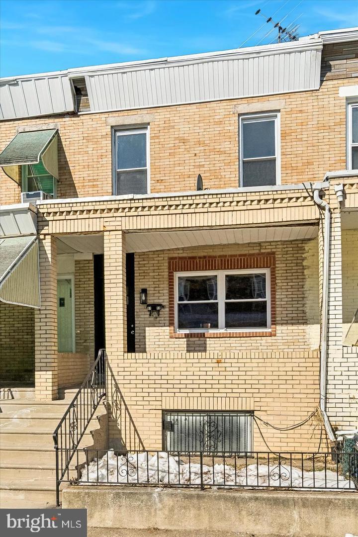 6153 REEDLAND ST Property Photo 1
