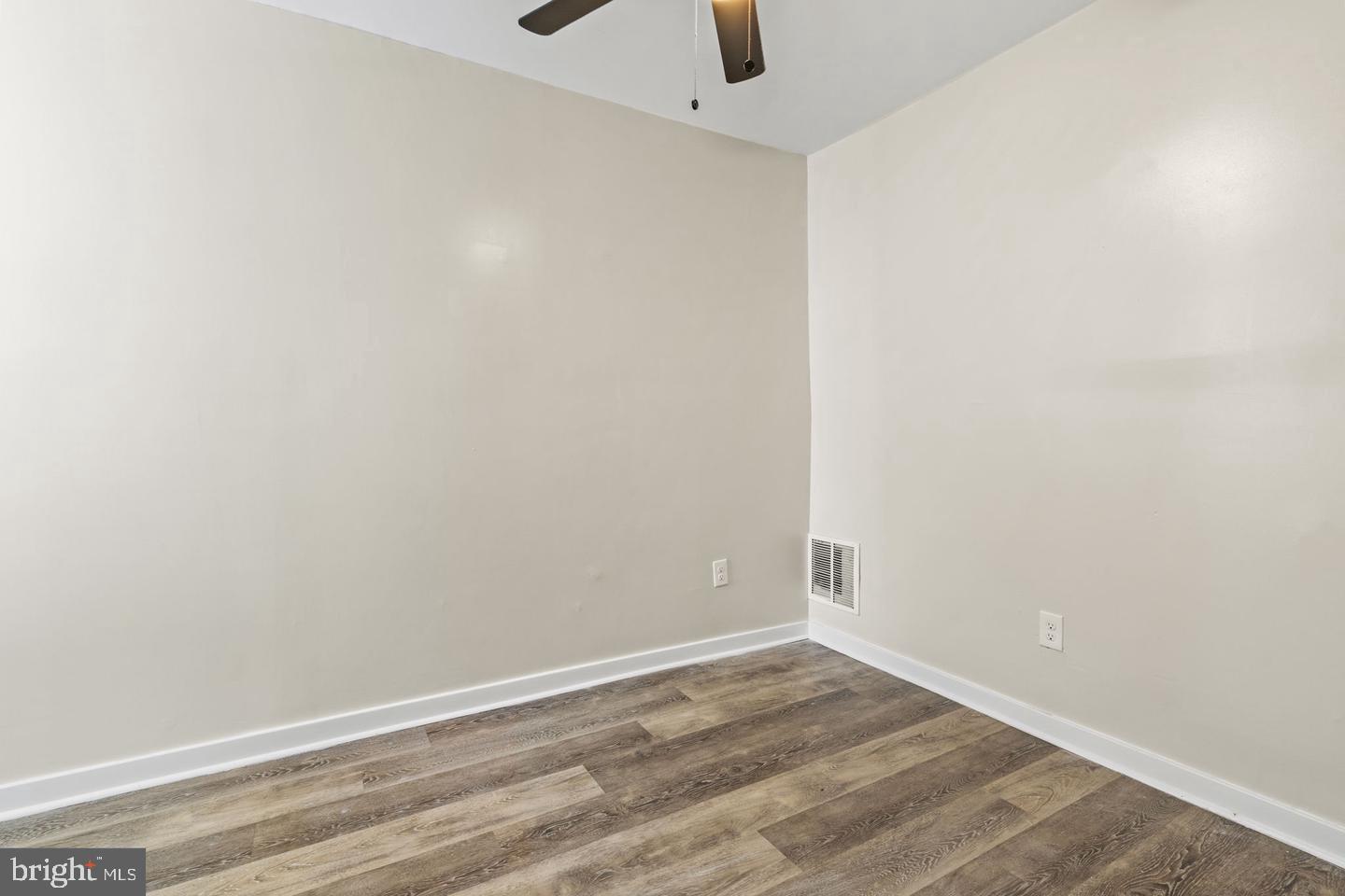 1931 S Bonsall St Property Photo 14