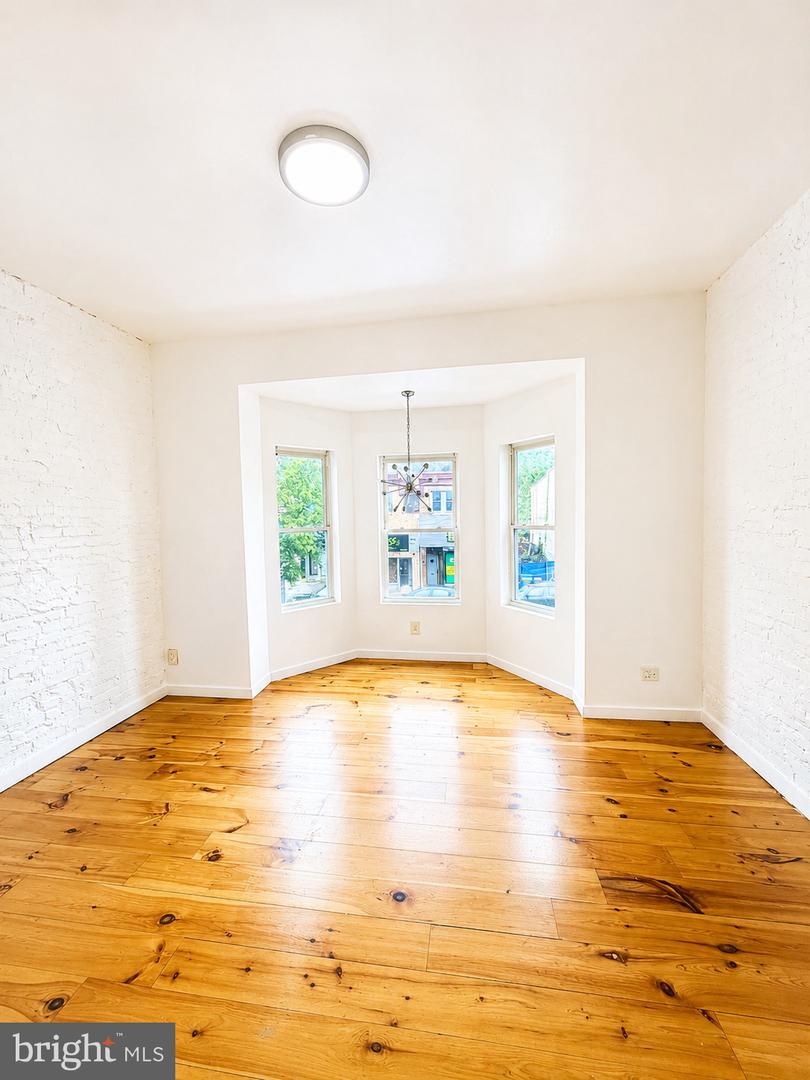 619 S 52ND ST #2 Property Photo 1