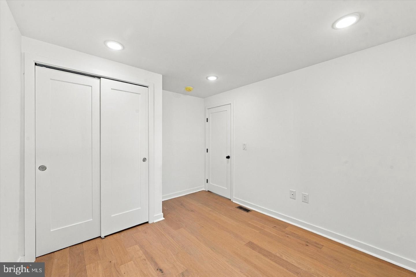 2821 Poplar St #2 Property Photo 22