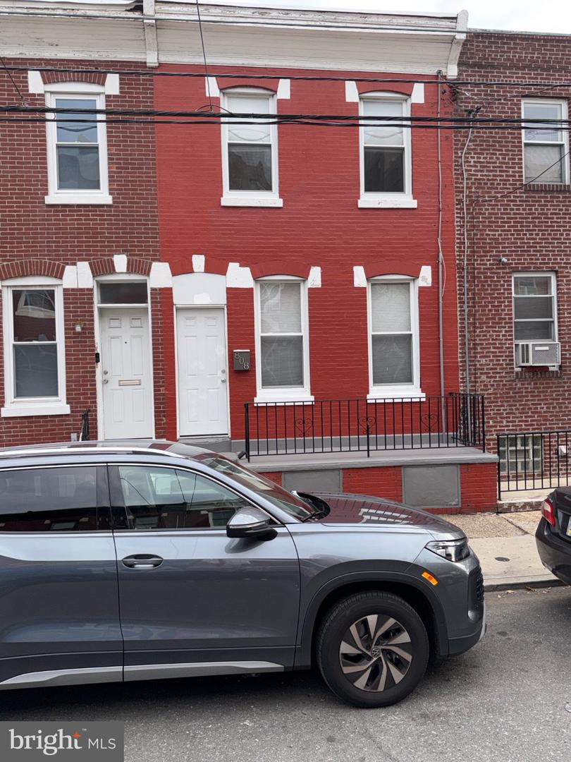808 MCKEAN ST Property Photo 1