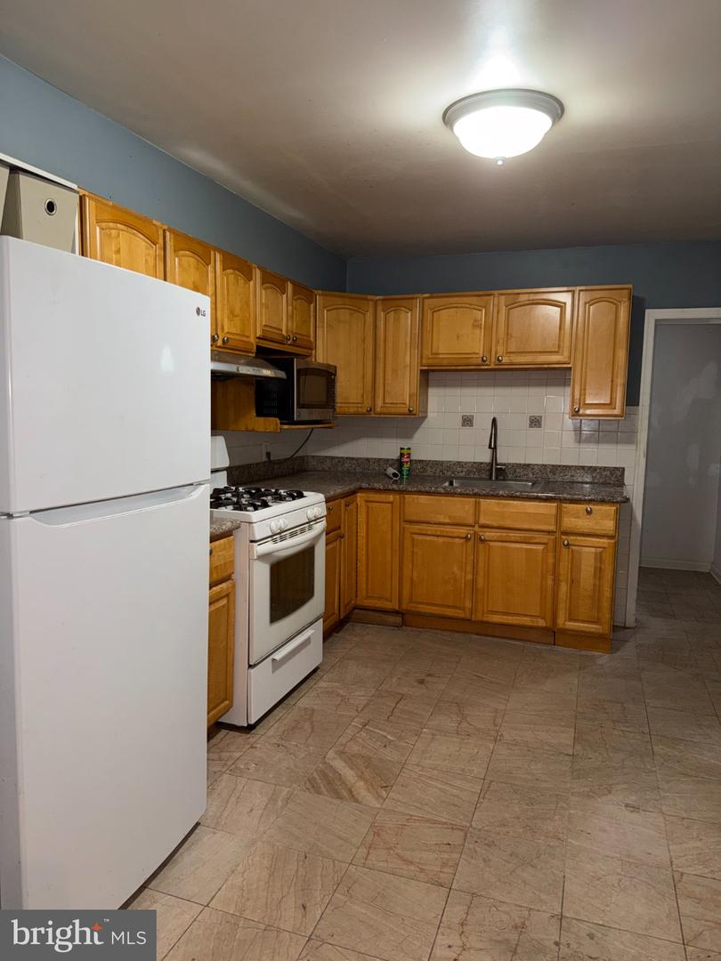 808 Mckean St Property Photo 5