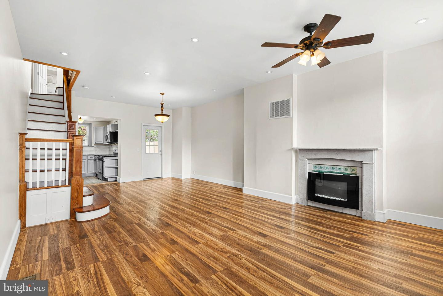 1107 Brandywine St Property Photo 3