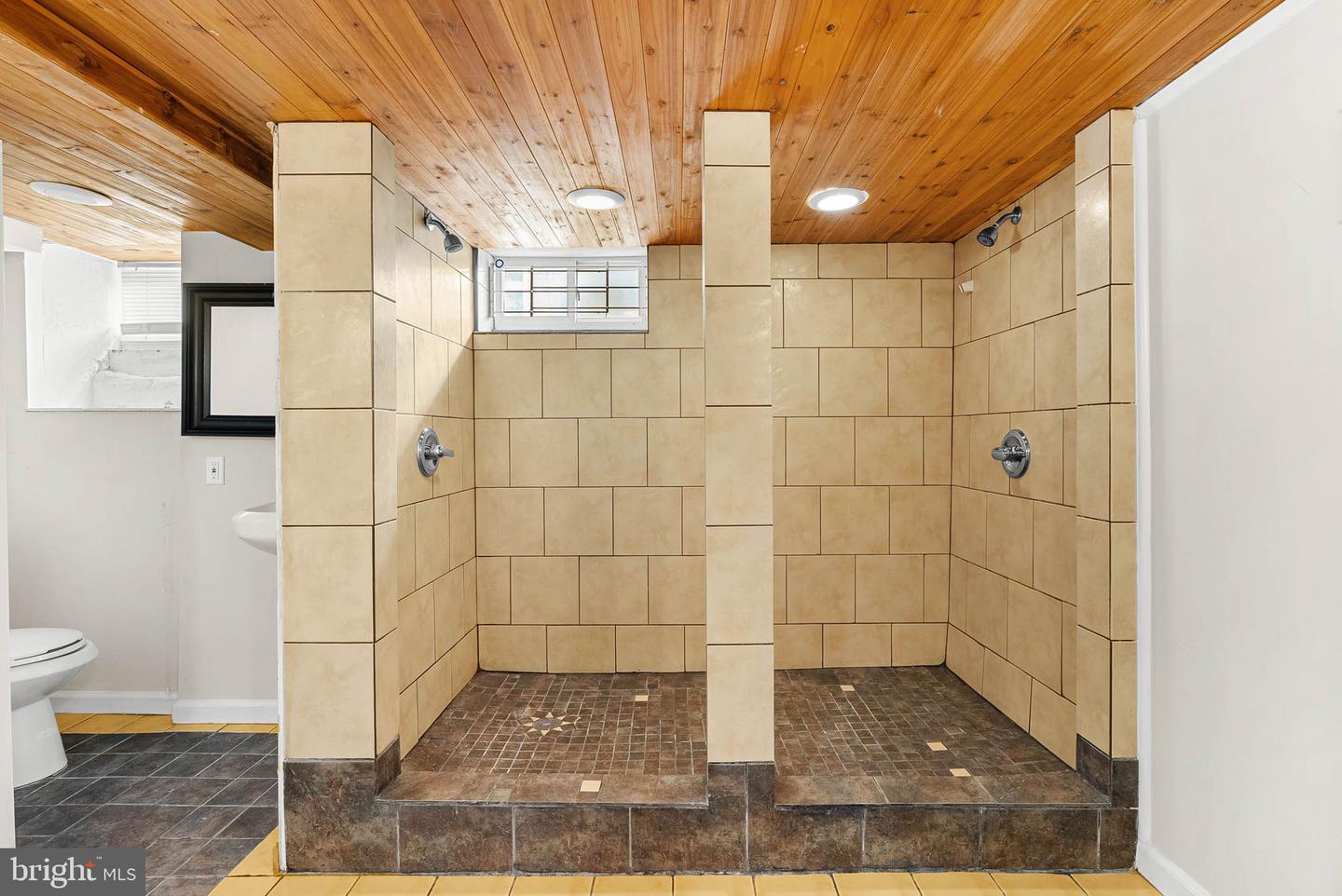 1107 Brandywine St Property Photo 23