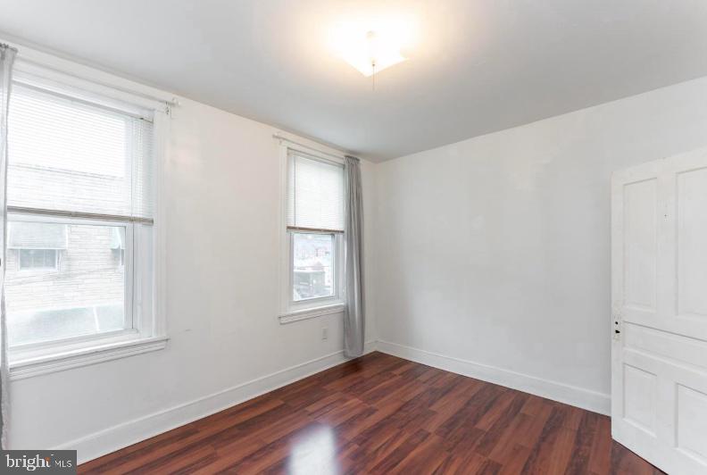 2050 S Beechwood St Property Photo 19