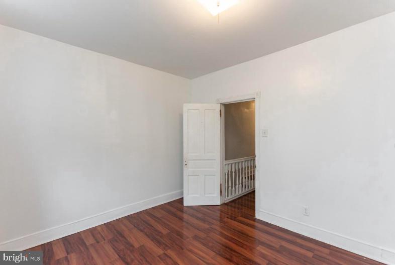 2050 S Beechwood St Property Photo 20