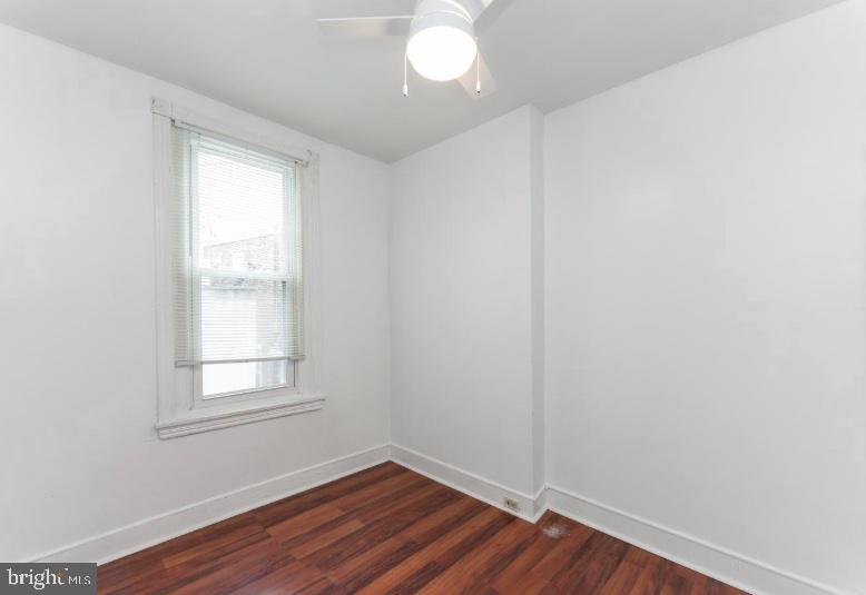 2050 S Beechwood St Property Photo 28