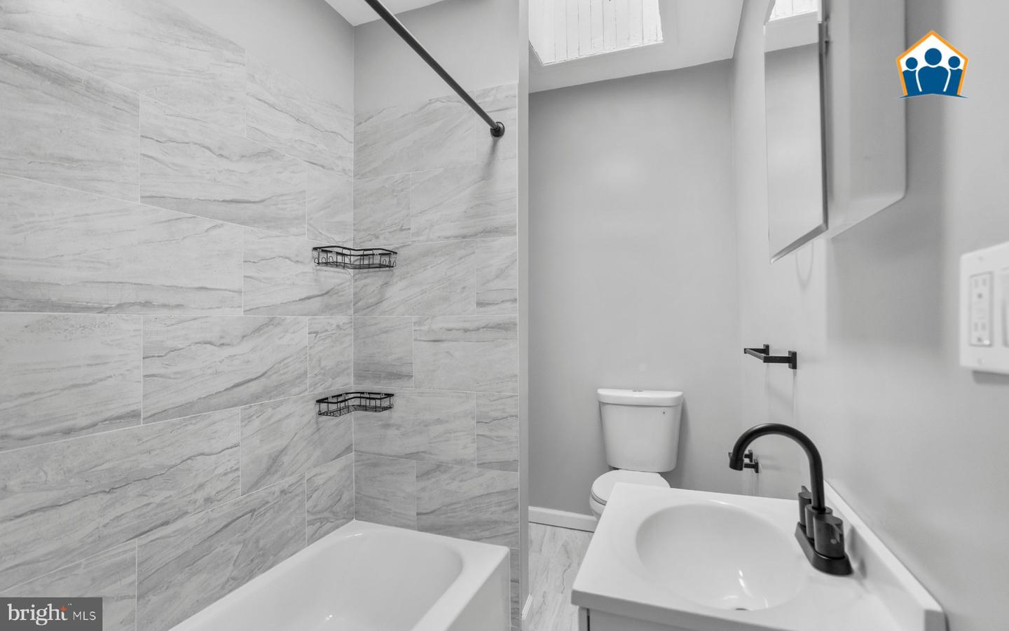 3218 N Hope St Property Photo 11