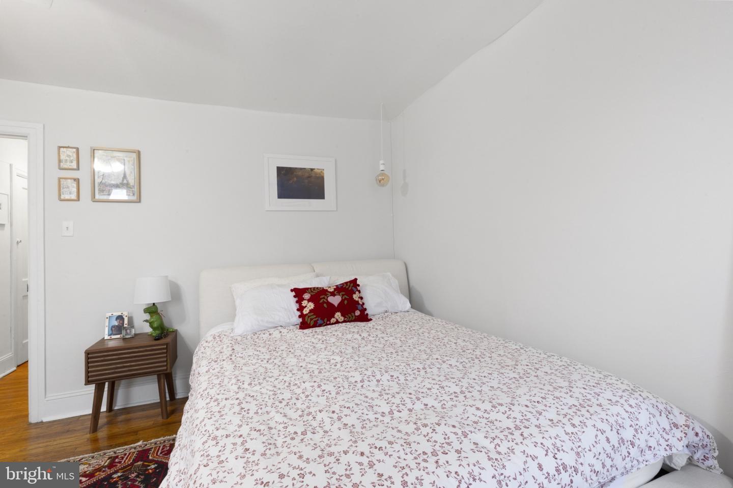 239 E Girard Ave #3 Property Photo 14