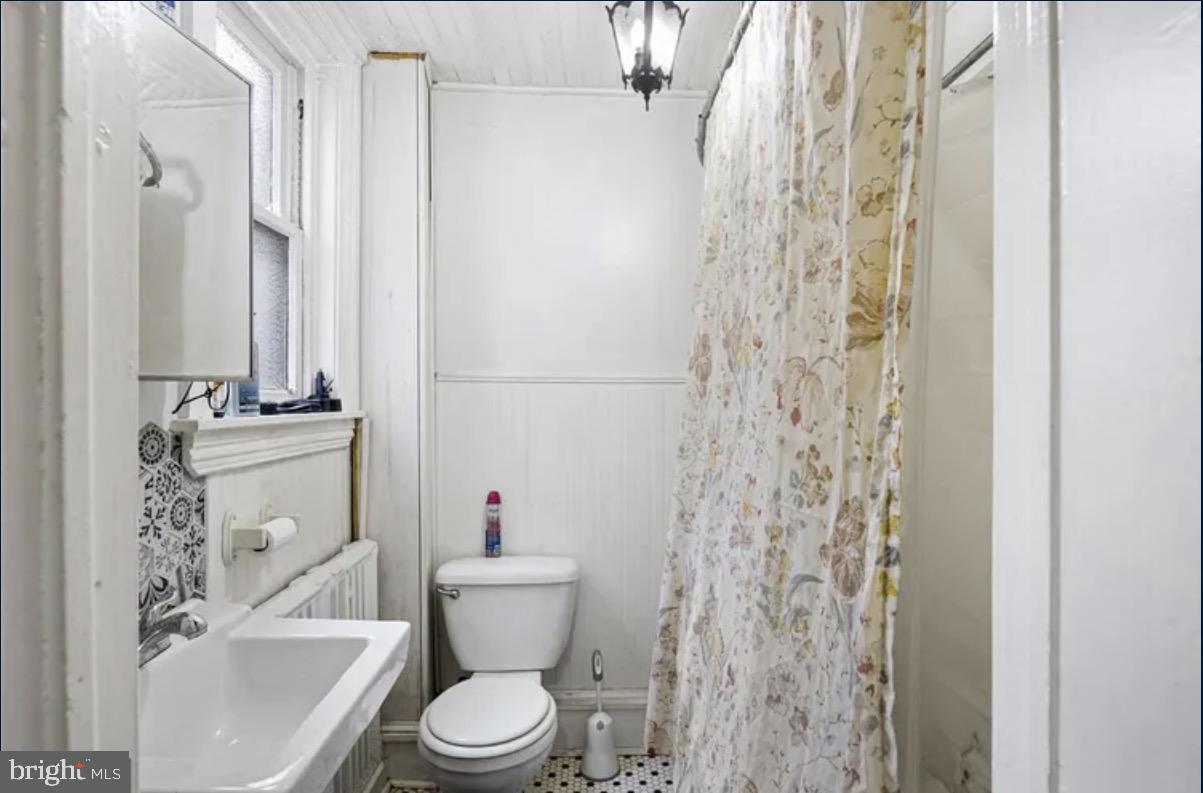 334 Reed St Property Photo 6