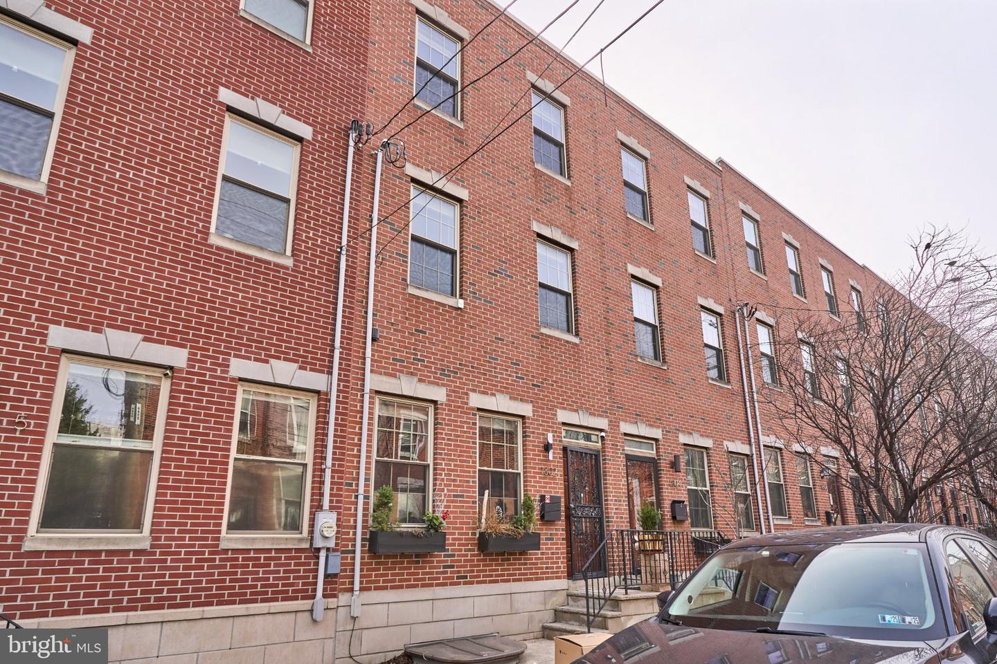 1802 GINNODO ST Property Photo 1