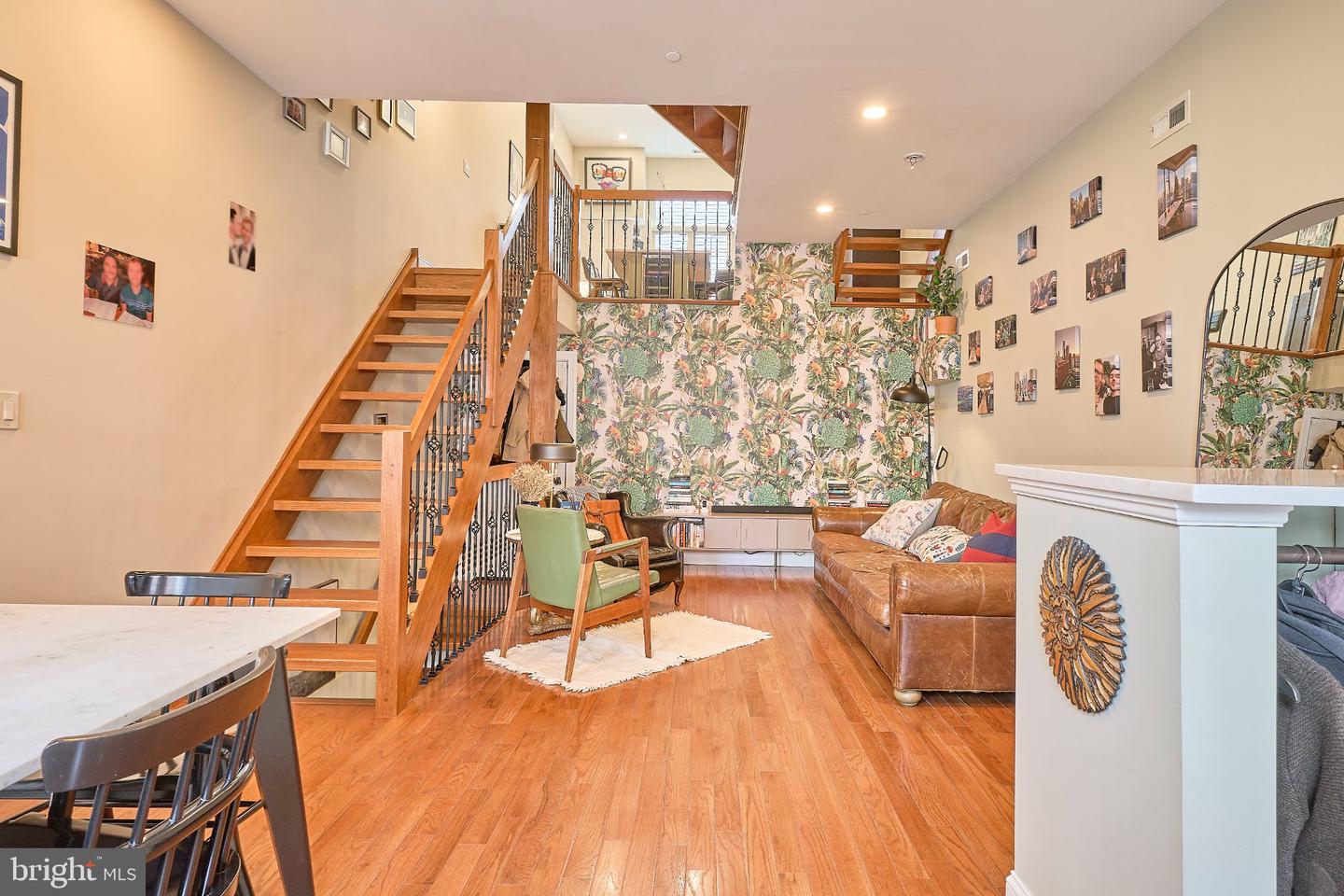 1802 Ginnodo St Property Photo 5