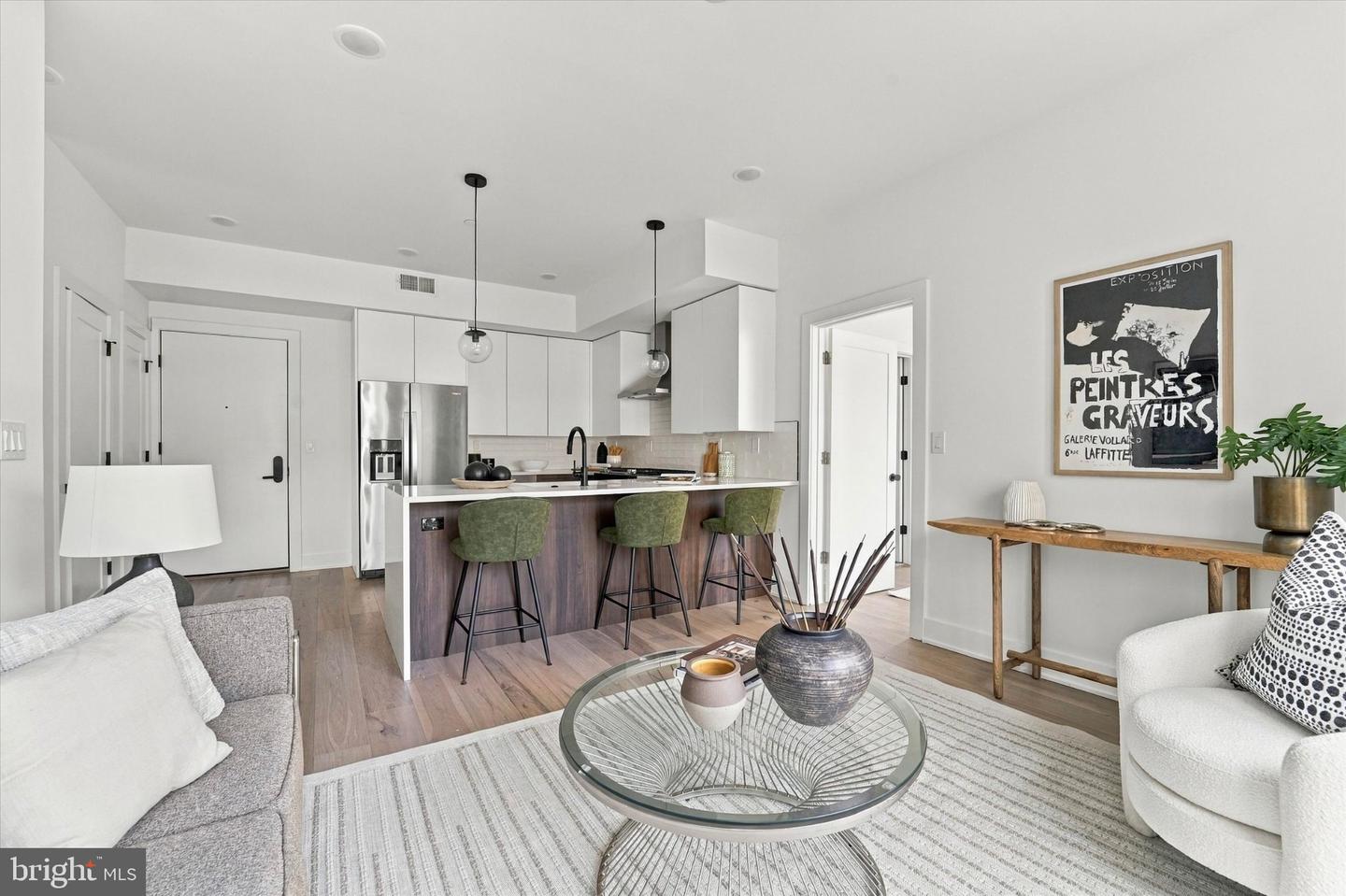 1723 FRANCIS ST #2C Property Photo 1