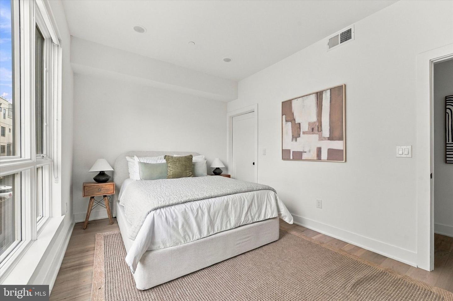 1723 Francis St #2c Property Photo 19